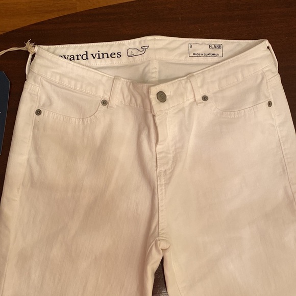 Vineyard vines flare white denim pants - Picture 2 of 10
